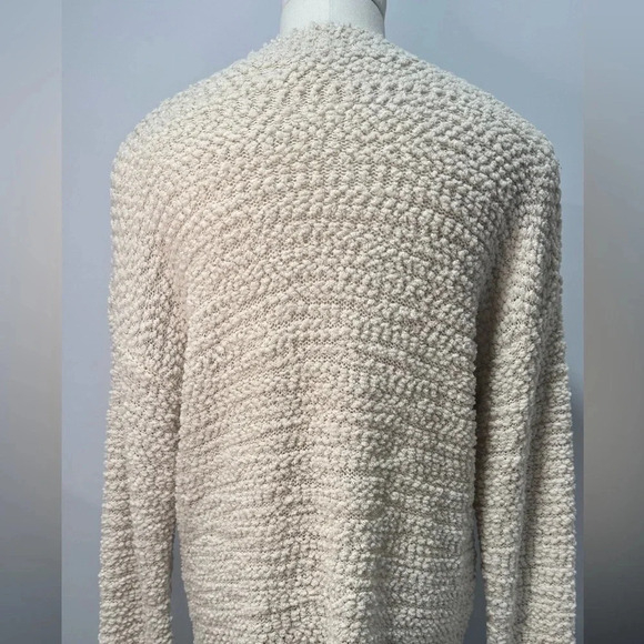 Debut Sweater sz Medium cozy EUC - Picture 4 of 11